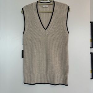 Babaton Cream V-Neck Sleeveless Knit Sweater with Black Trim